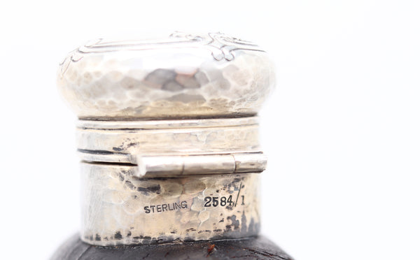 GORHAM 1900 Large Liquor Flask In Clear Glass, Hammered .925 Sterling & Leather