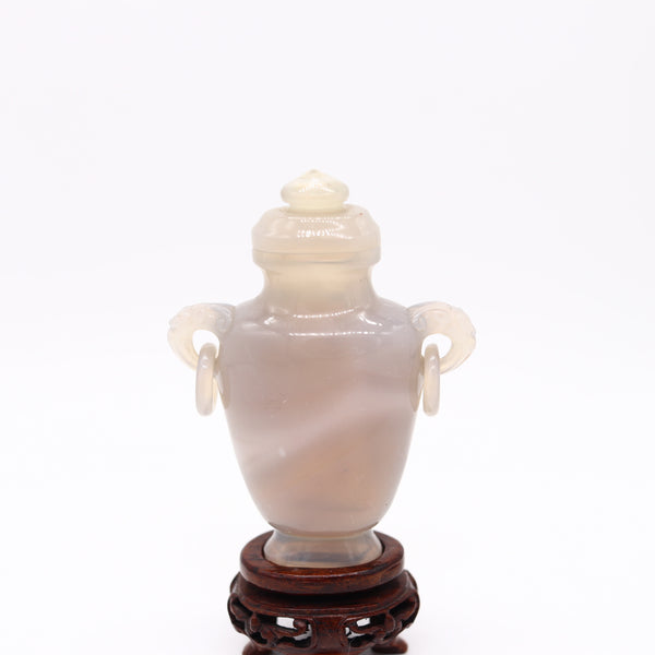 QING DINASTY 1900 Little Amphora Vase With Lid Carved In Blue Lace Agathe