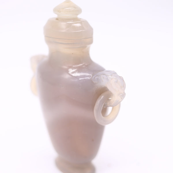 QING DINASTY 1900 Little Amphora Vase With Lid Carved In Blue Lace Agathe