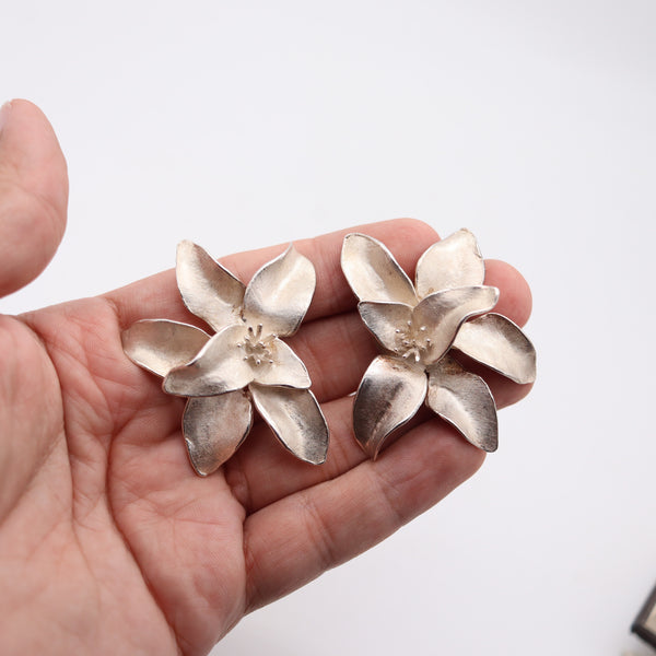 J GABRIEL 1970 Sculptural Orchids Flower Clips-On Earrings In .925 Sterling Silver