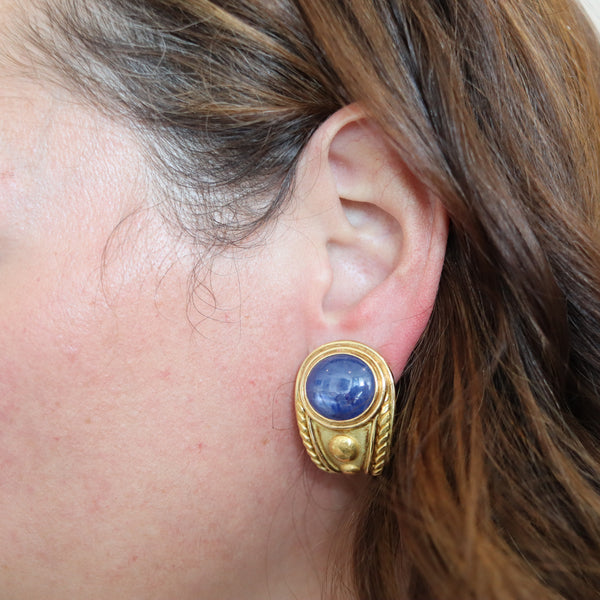 LEO DE VROOMEN 1992 London Clips Earrings In 18Kt Gold With 25.88 Ctw Sapphires