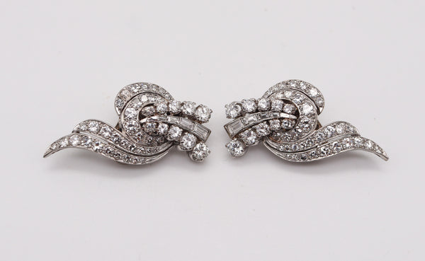 ART DECO 1930 Clips On Earrings In Platinum With 6.22 Ctw In Diamonds