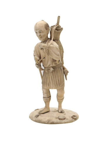 JAPAN 1890 Meiji Okimono Sculpture of a Fisherman Carved In Ivory