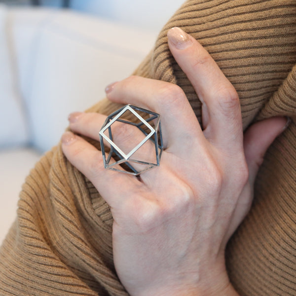 RUTH BERRIDGE 1952-1960 Architectural Three Dimensional Ring In Sterling Silver