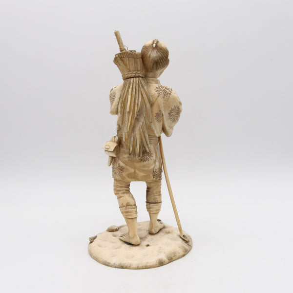 JAPAN 1890 Meiji Okimono Sculpture of a Fisherman Carved In Ivory