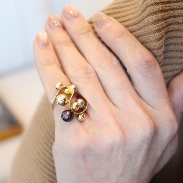 SPANISH Barcelona 1970 Modernist Cocktail Ring In 18Kt Gold With Pearls