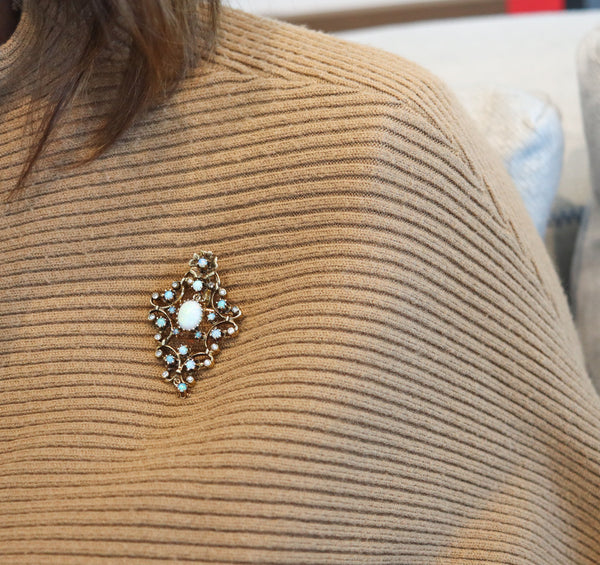 VICTORIAN 1890 Pendant-Brooch In 18Kt Yellow Gold Precious Opals & Diamonds