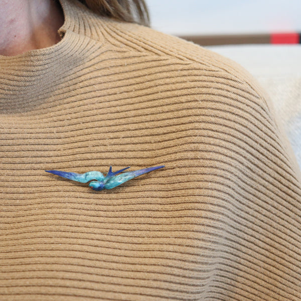 AUSTRIAN 1900 Art Nouveau Fire-Enamel Flying Pigeon In Sterling With Ruby