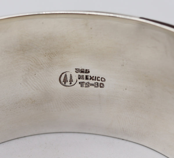 MEXICO 1970 Taxco Modernist Bangle In .925 Sterling Silver With Carved Woods