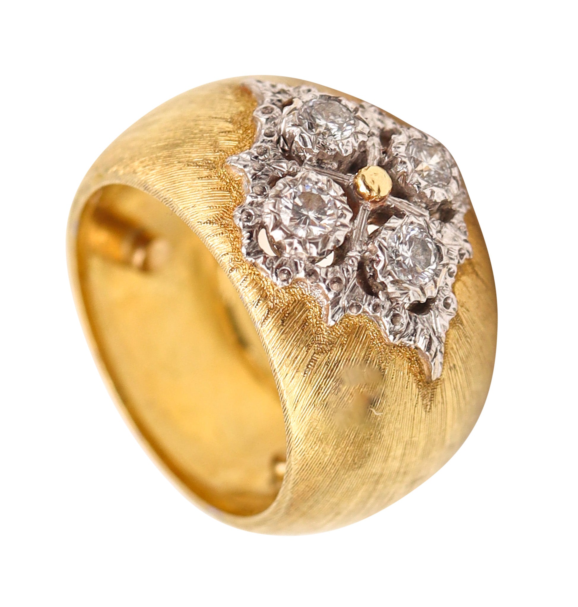 MARIO BUCCELLATI Milano Baroque Ring In Two Tones of 18Kt Gold With Diamonds