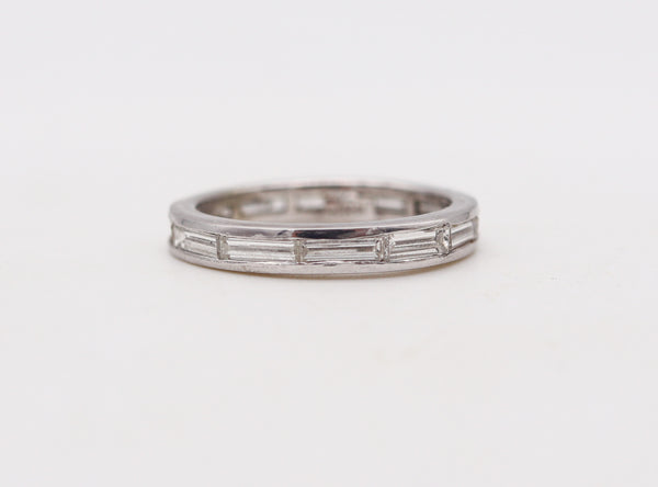 ETERNITY Band Ring In 18Kt White Gold With 1.20 Cts In Baguettes Diamond