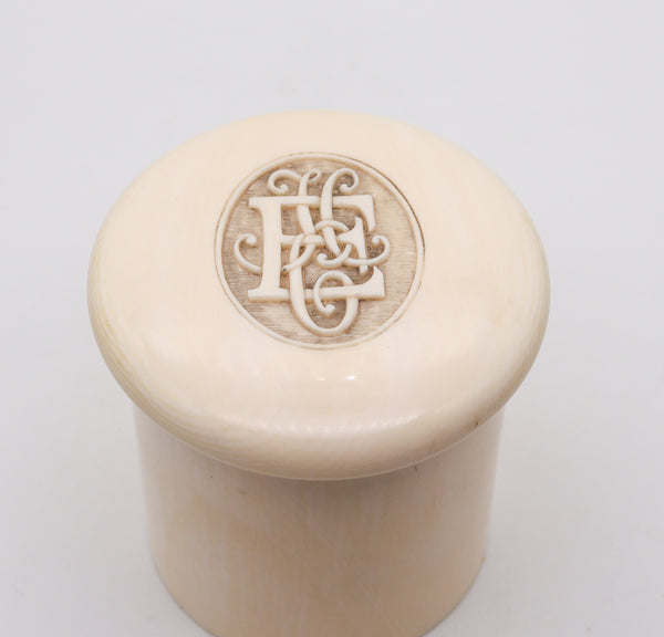 EDWARDIAN 1900 British Round Tall Box Carved In Ivory