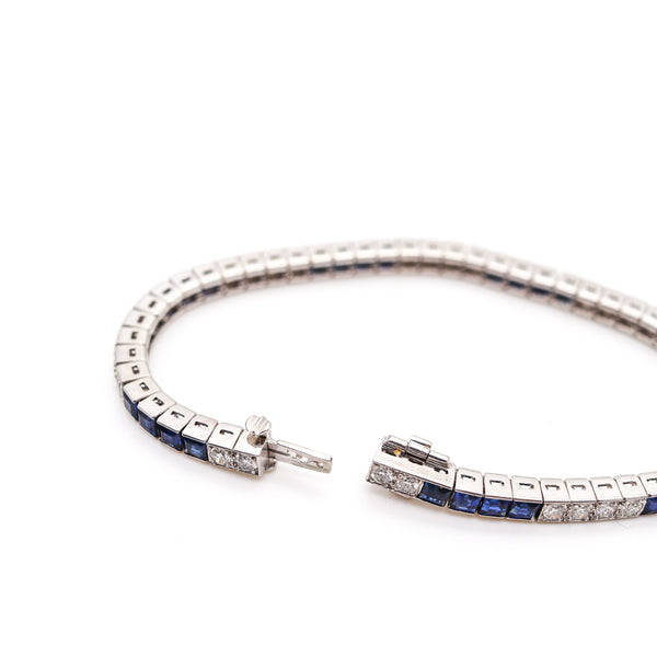 ART DECO 1930 Bracelet In Platinum With 8.68 Ctw In Diamonds And Sapphires