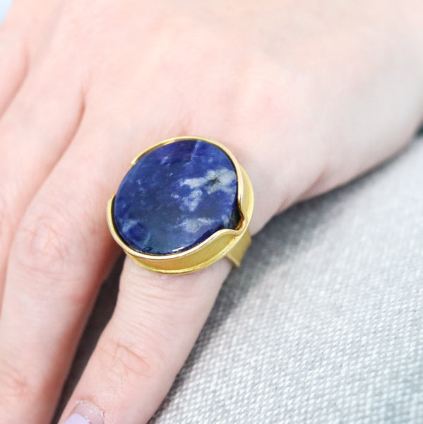 -Georg Jensen 1970 Cocktail Ring In 18Kt Yellow Gold With Blue Sodalite