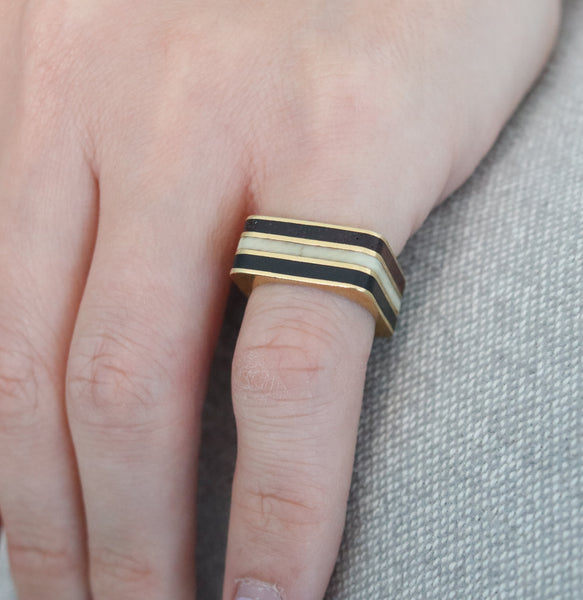-Octavio Sarda Palau 1970 Barcelona Geometric Ring In 18Kt Gold With Gemstones