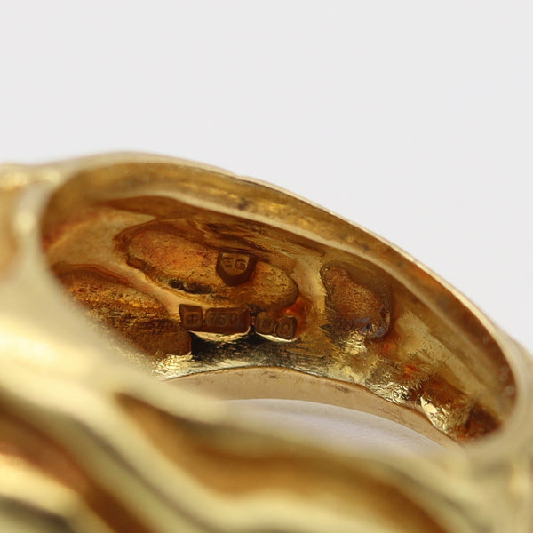ELIZABETH GAGE England Sculptural Enameled Ring In 18Kt Gold With Lapis Lazuli