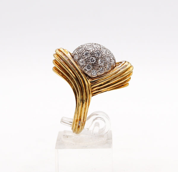 MODERNIST 1970 Cocktail Ring In 18Kt Gold With 1.70 Ctw In Diamonds