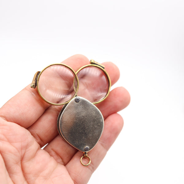 EDWARDIAN 1905 British Antique Foldable Double Loupes Pendant In Polished Brass