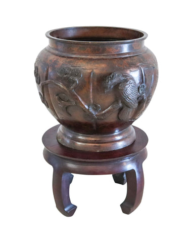 JAPAN 1900 Meiji Period Bronze Planter Vase With Carved Wood Base