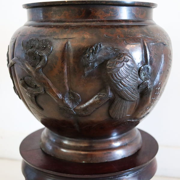 JAPAN 1900 Meiji Period Bronze Planter Vase With Carved Wood Base