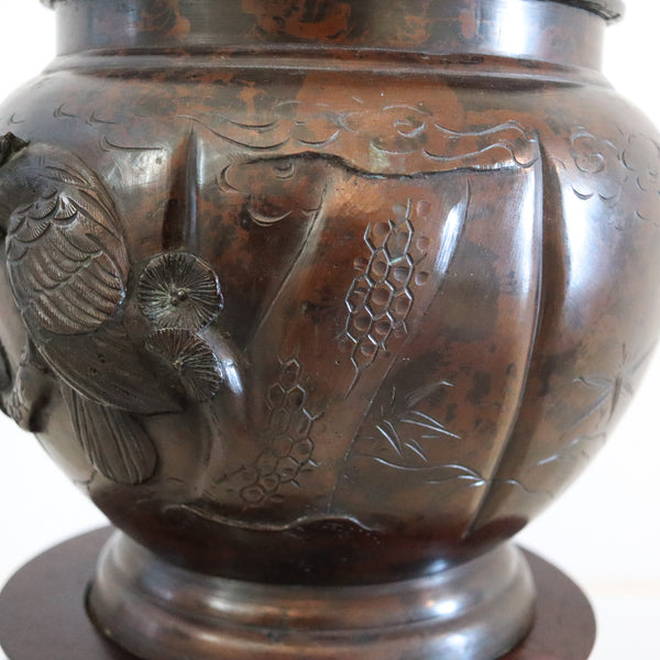 JAPAN 1900 Meiji Period Bronze Planter Vase With Carved Wood Base