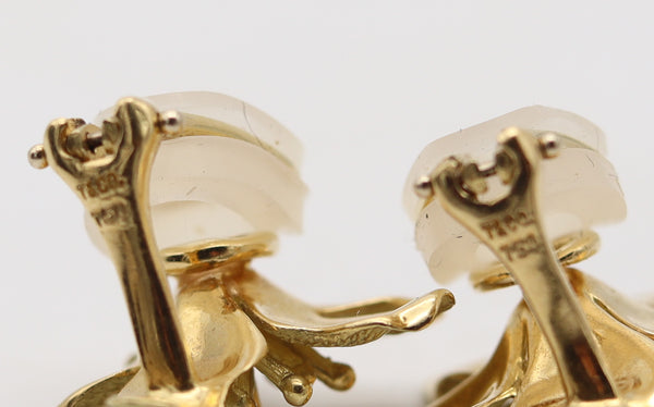 TIFFANY & CO. 1970 Flowers Clips On Earrings In Solid 18Kt Yellow Gold