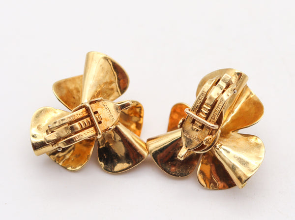 CARTIER 1950 Floriated Clips-On Earrings In 18Kt Gold With VS Diamonds