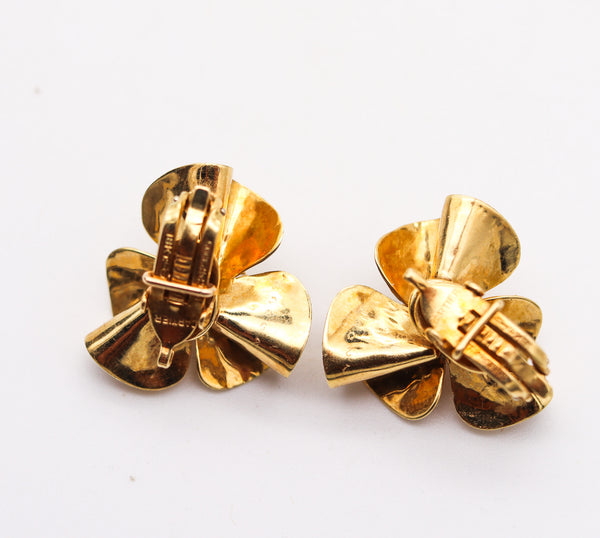 CARTIER 1950 Floriated Clips-On Earrings In 18Kt Gold With VS Diamonds