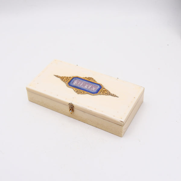 WEDGWOOD 1880 Cameo Rectangular Desk Box With 18Kt Yellow Gold Accents