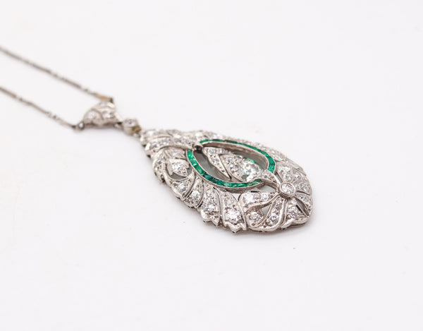 Art-Deco 1925 Platinum Necklace With VS Diamonds & Colombian Emeralds