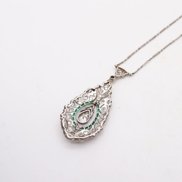 Art-Deco 1925 Platinum Necklace With VS Diamonds & Colombian Emeralds