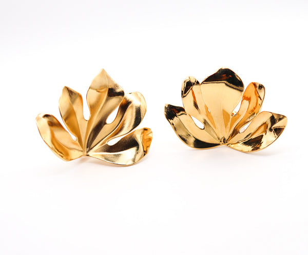 JAR PARIS Gold Fig Leaf Clips Earrings In 18Kt Gold and Aluminum