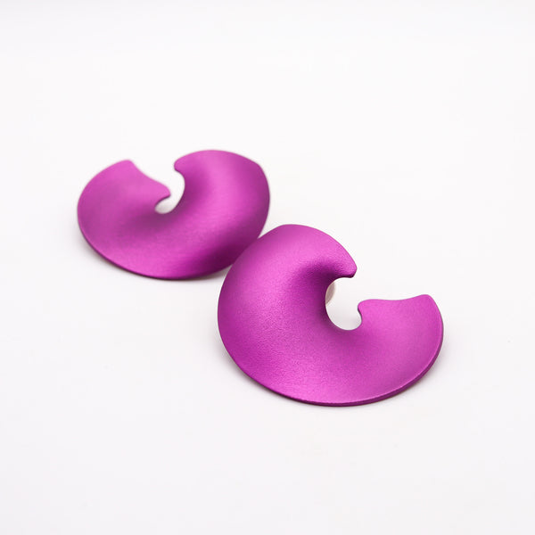 JAR PARIS Purple Valerie Clips On Earrings In 18Kt Gold and Aluminum