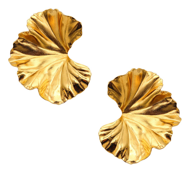 JAR PARIS Golden Geranium Clips On Earrings In 18Kt Gold and Aluminum