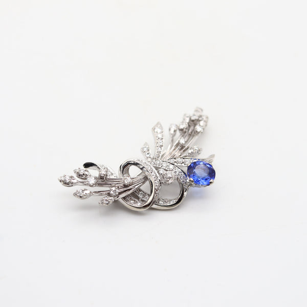 ART-DEC0 1950 Brooch In 14Kt White Gold With 4.35 Cwt Diamonds & Sapphires