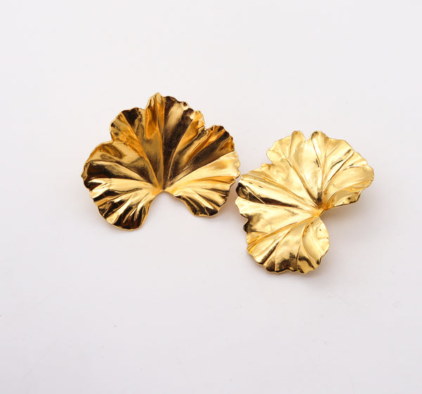 JAR PARIS Golden Geranium Clips On Earrings In 18Kt Gold and Aluminum