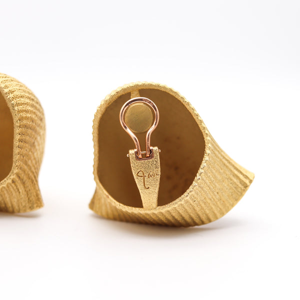 JAR PARIS Golden Clips On Earrings In 18Kt Yellow Gold and Aluminum