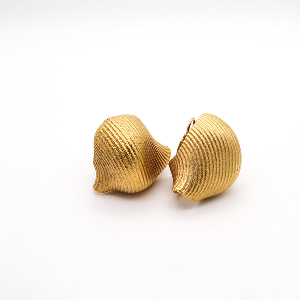 JAR PARIS Golden Clips On Earrings In 18Kt Yellow Gold and Aluminum