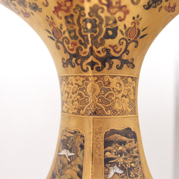 SHIBAYAMA Meiji 1880 Imperial Japan Pair Of Lacquered-Gilded Vases With Carvings