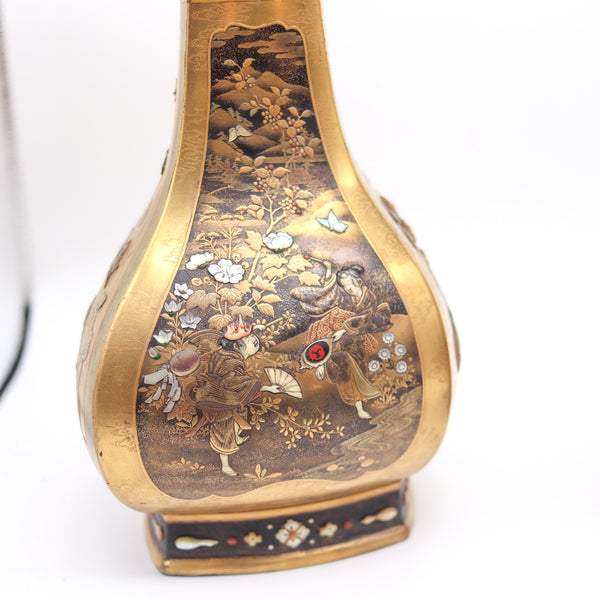 SHIBAYAMA Meiji 1880 Imperial Japan Pair Of Lacquered-Gilded Vases With Carvings