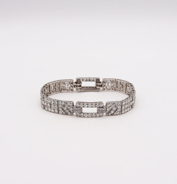 CARTIER Paris 1928 Art Deco Bracelet In Platinum With 19.86 Cts In Diamonds