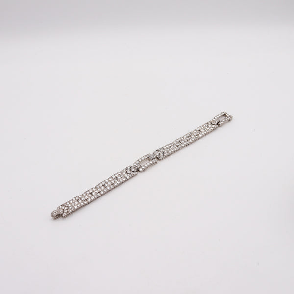 CARTIER Paris 1928 Art Deco Bracelet In Platinum With 19.86 Cts In Diamonds