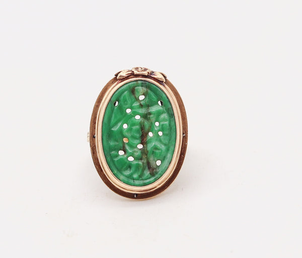 ART DECO 1925 Chinoiserie Oval Ring In 14Kt Yellow Gold With Carved Jade