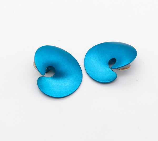 JAR PARIS Blue Valerie Clips On Earrings In 18Kt Gold and Aluminum