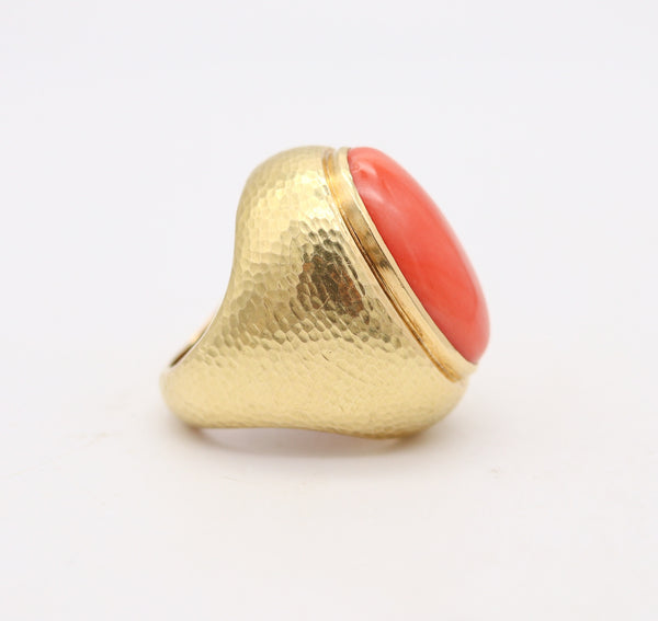 ANDREW CLUNN Massive Cocktail Ring In Hammered 18Kt Gold With Sardinian Coral