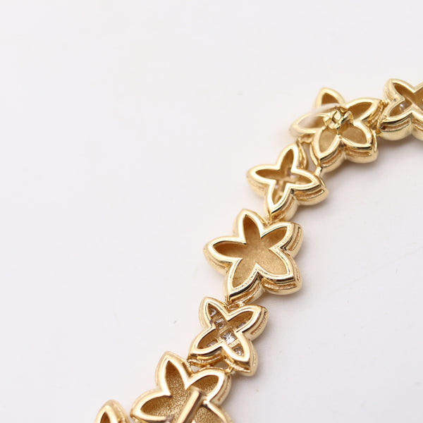 VAN CLEEF & ARPELS Alhambra Brooch In 18Kt Gold With 2.16 Cwt VVS Diamonds