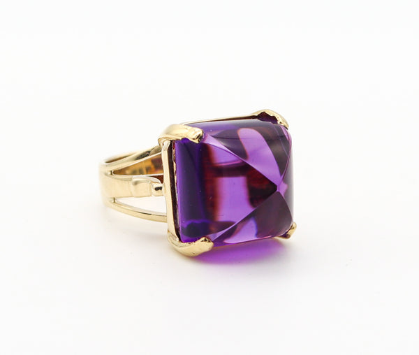 AUSTRIAN 1970 Modernist Geometric Ring In 14Kt Gold With Purple Amethyst