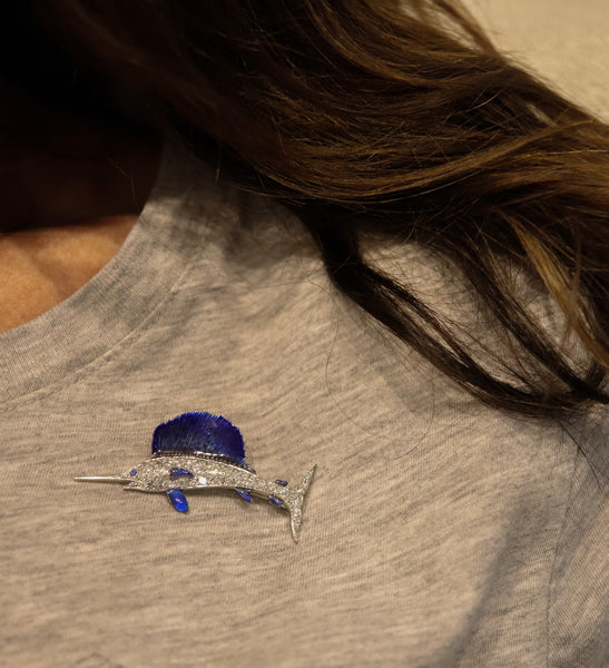 ART-DECO 1930 Blue Marlin Fish Brooch In Enameled Platinum With VS Diamonds
