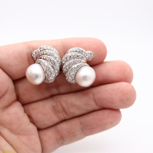 DAVID WEBB 1977 South Seas Pearls Clips-On Earrings Platinum And 8.84 Cwt Diamonds