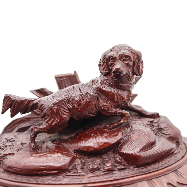 VICTORIAN 1880 Carved Wood Desk Oval Box With Hunting Dog